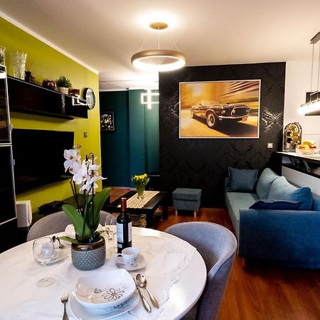 Torre Verona Apartment - 70M2, Terrace, Garage Krasków Eksteriør bilde