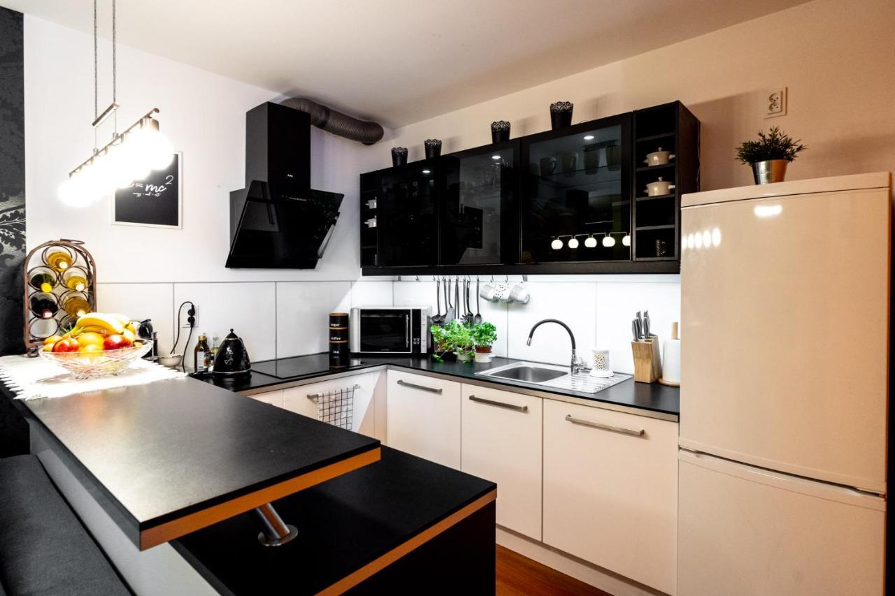 Torre Verona Apartment - 70M2, Terrace, Garage Krasków Eksteriør bilde
