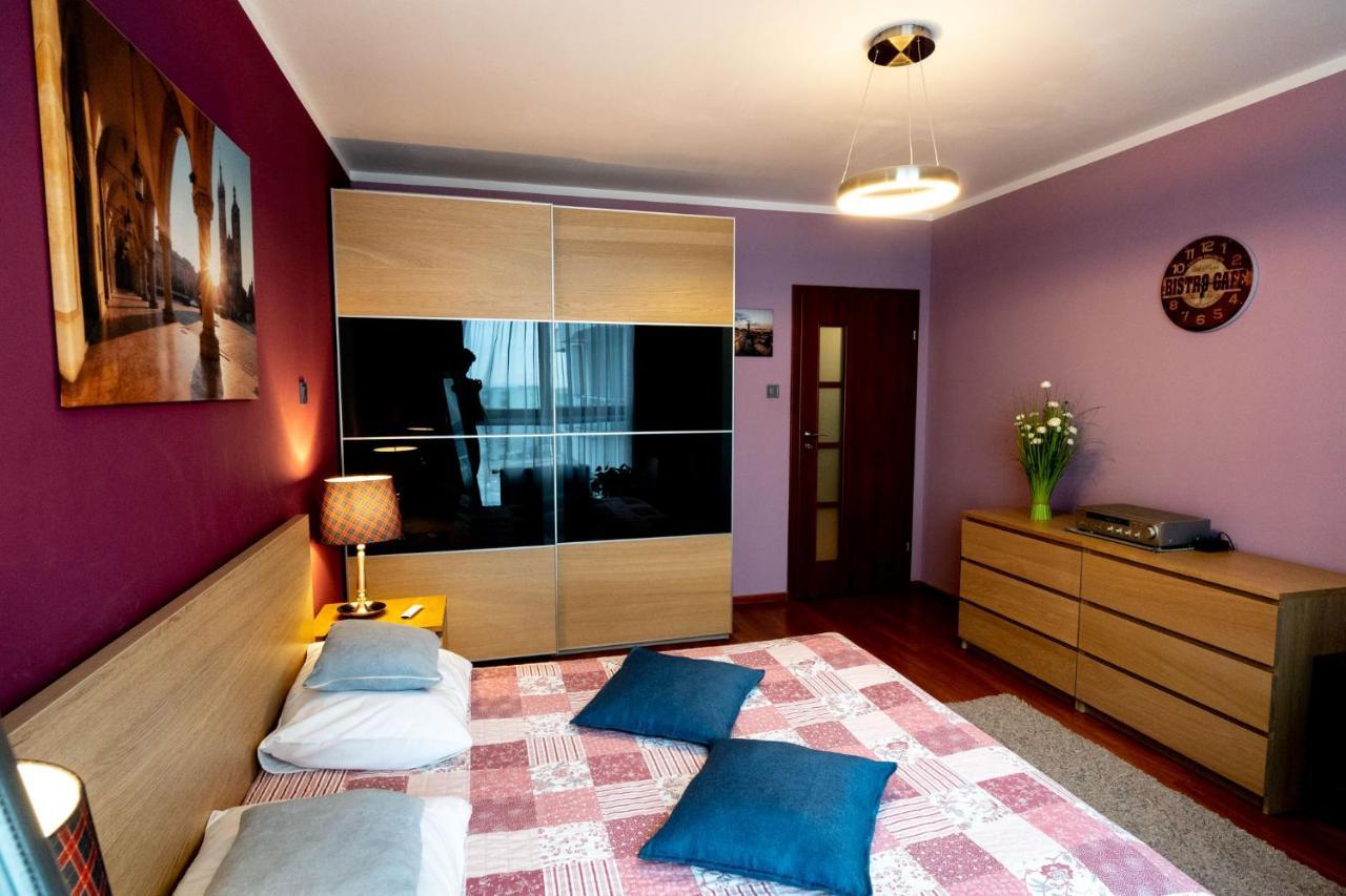 Torre Verona Apartment - 70M2, Terrace, Garage Krasków Eksteriør bilde