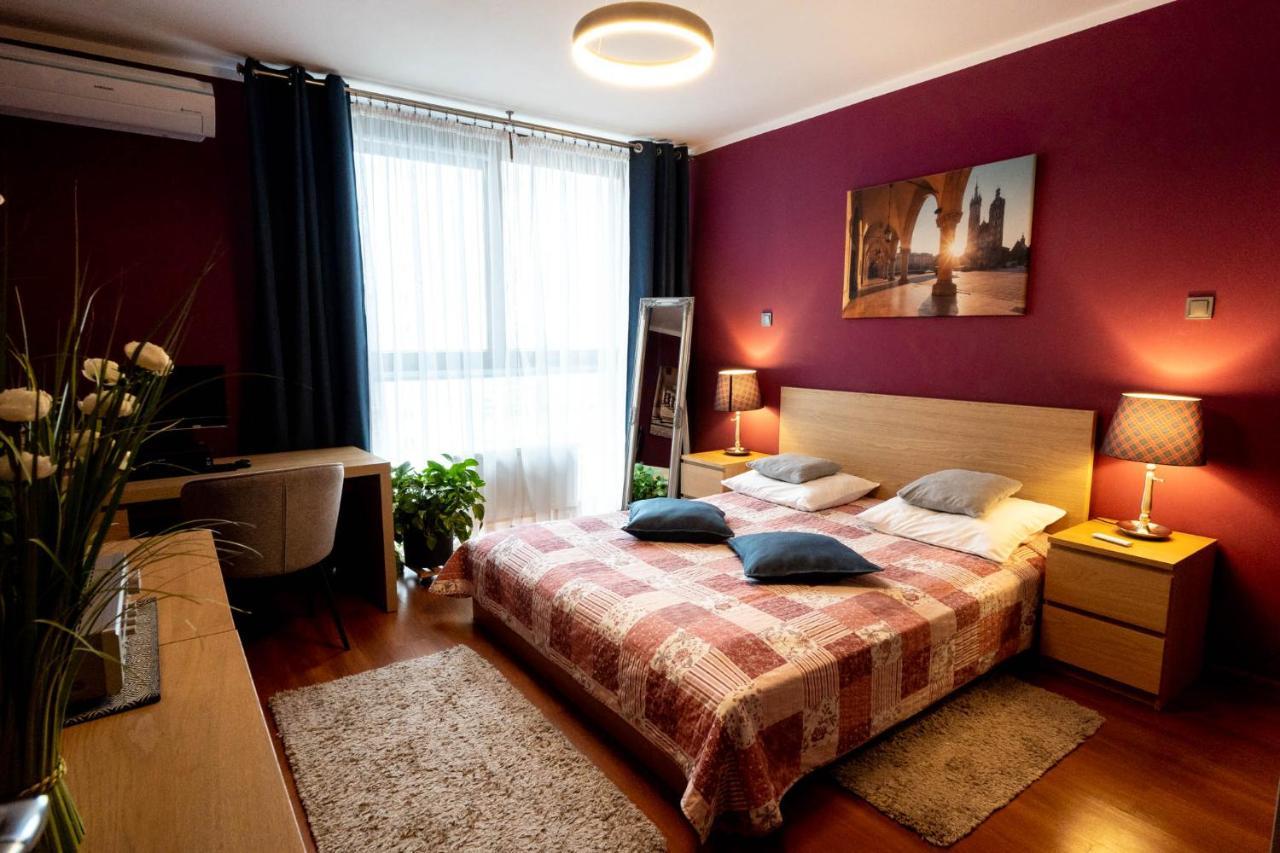 Torre Verona Apartment - 70M2, Terrace, Garage Krasków Eksteriør bilde