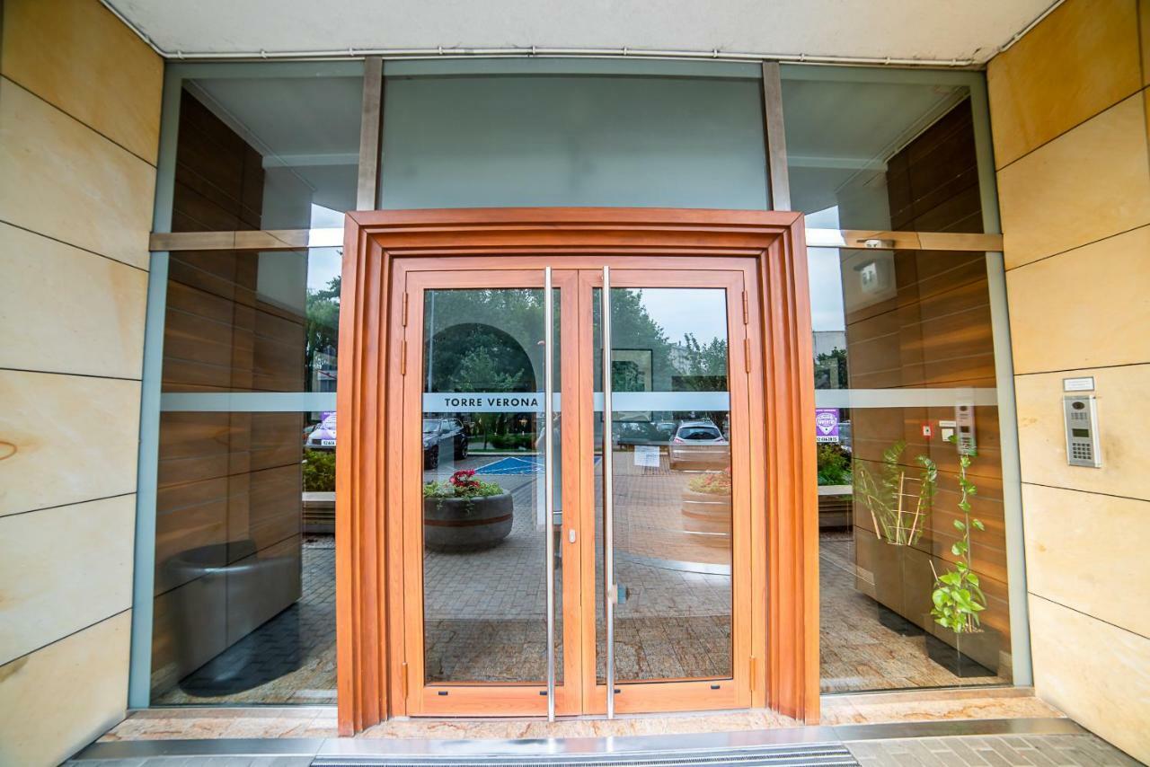 Torre Verona Apartment - 70M2, Terrace, Garage Krasków Eksteriør bilde